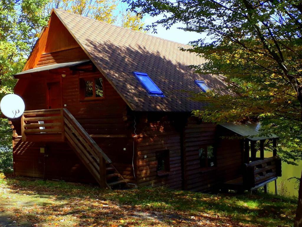 Rancho 555 Guest House Uzhhorod Exterior photo