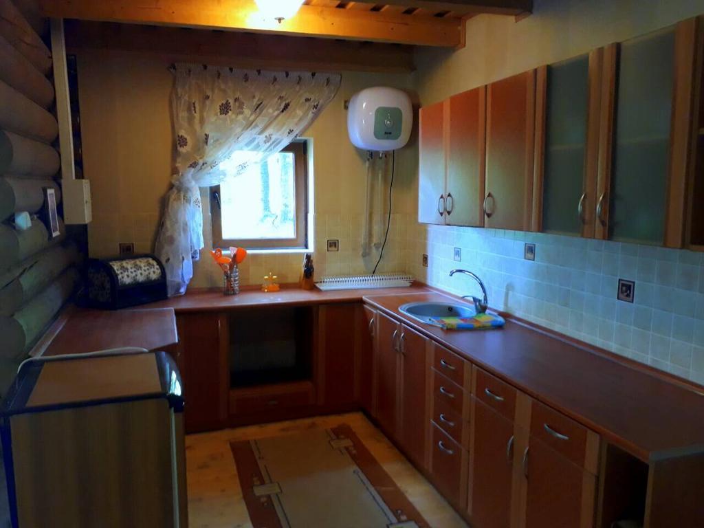 Rancho 555 Guest House Uzhhorod Exterior photo